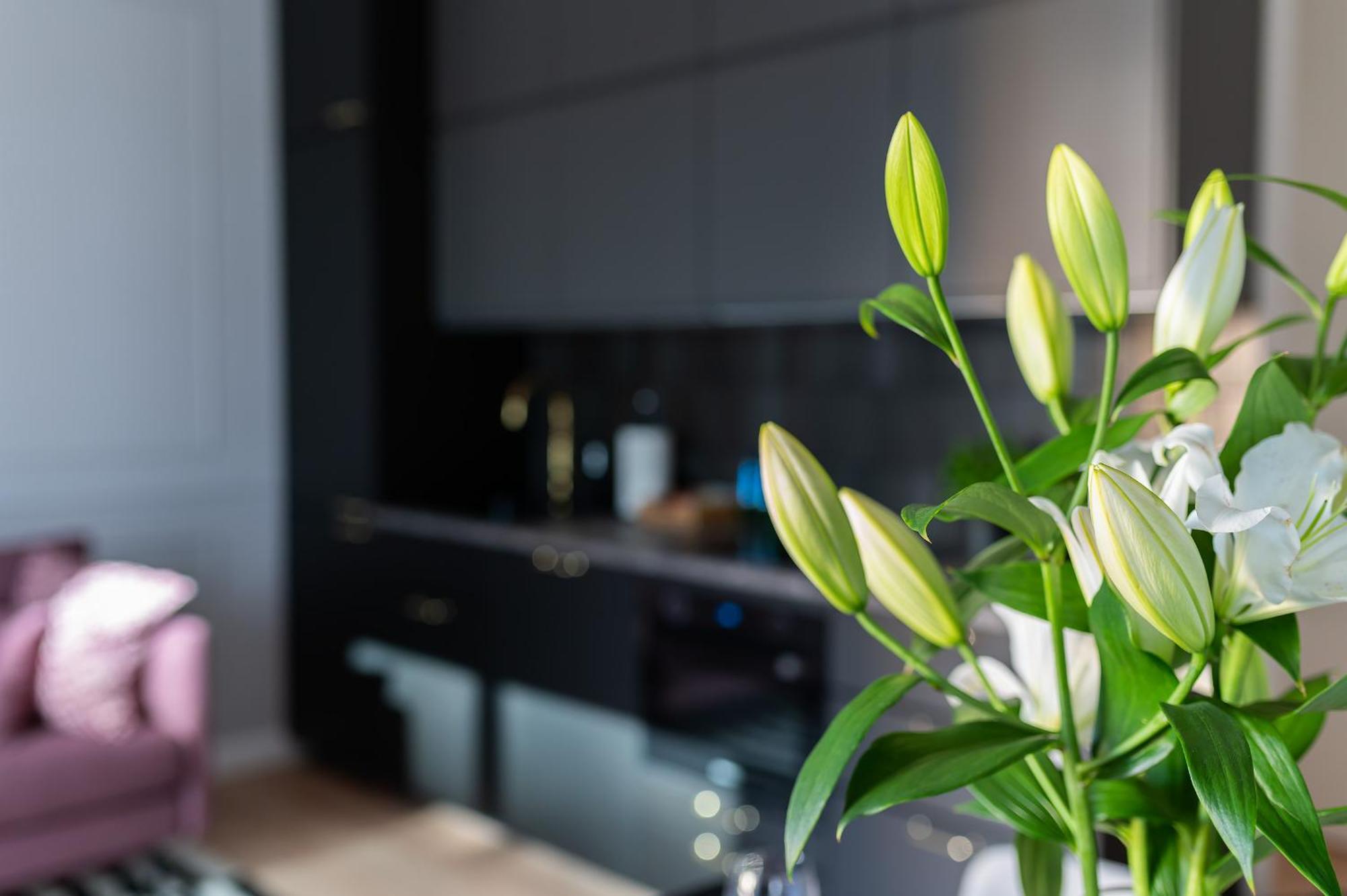 Yoursecondflat Grzybowska Metropoint Варшава Екстериор снимка